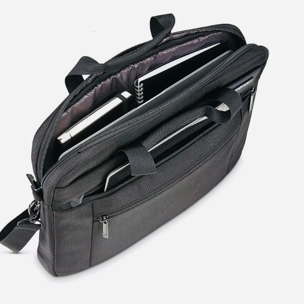 Samsonite Classic Shuttle 2 15.6 Laptop Bag New with Tags